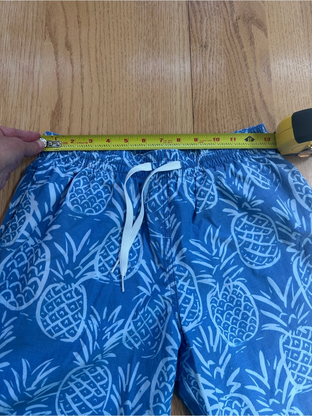 Chubbies The Thigh-Napples Swim Trunks Mens Small S 7” Pineapple Blue Shorts - Picture 6 of 10